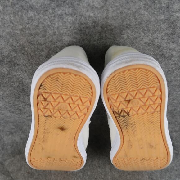 Universal Thread Shoes Womens 9 Casual Sneaker Fabric Lace Up Flat Comfort White - Picture 10 of 12